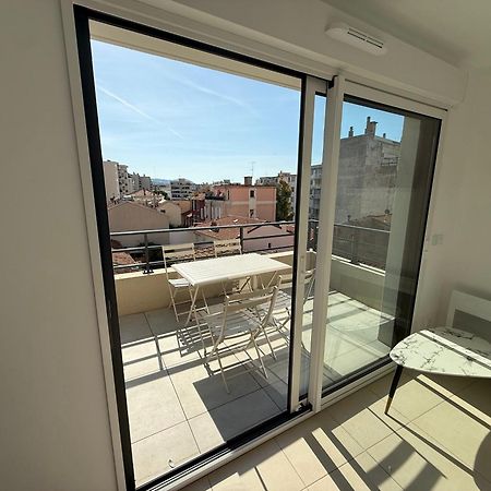 T2 Avec Terrasse Et Parking Prive Au Coeur De ニース エクステリア 写真